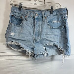Levi's 501 light wash denim cut-off shorts vintage style Women’s Size 30